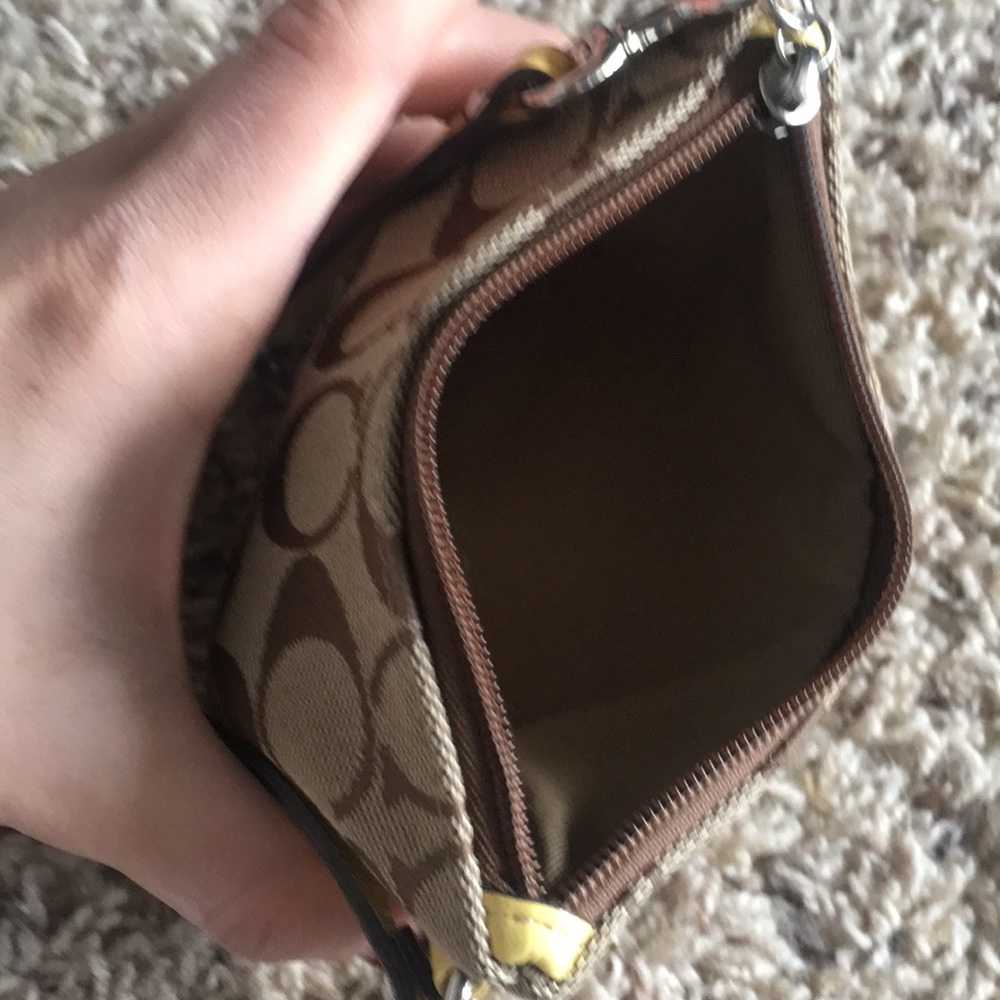 🌷 Yellow Coach Wristlet 🌷 - Picture 5 of 5